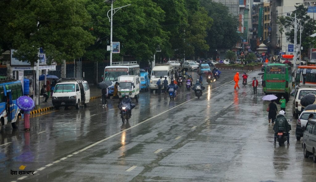 पश्चिमी न्यून चापीय प्रणालीको प्रभावले बदली र वर्षाको सम्भावना