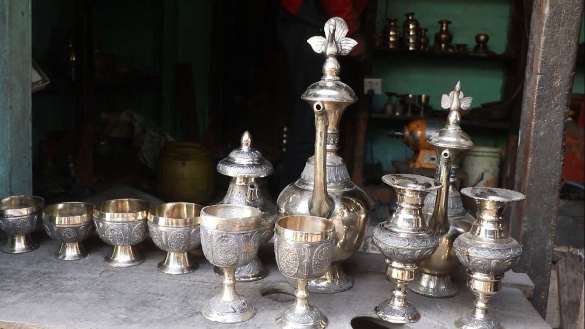 कोइला अभावले टक्सारको परम्परागत धातु उद्योग सङ्कटमा