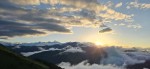 आज दिउँसो पहाडका धेरै र तराईका थोरै स्थानमा वर्षा हुने सम्भावना