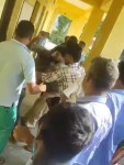 शिक्षकले छात्रालाई जिस्काएपछि विद्यालय तोडफोड 