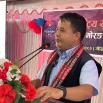 समाज हेरेर चलौँ सामाजिक संजाल हेरेर नचलौ -महेश बस्नेत