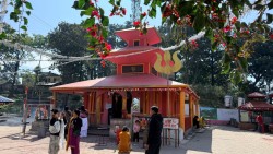 धार्मिक पर्यटनको केन्द्र बन्दै नवलपुरको दाउन्ने देवी मन्दिर