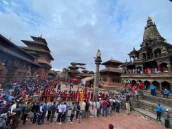 पाटनमा श्रीकृष्ण जन्माष्टमीमा भक्तजनहरूको घुइँचो