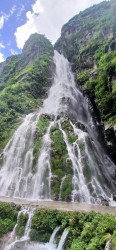 अन्नपूर्ण पदमार्गको आकर्षक गन्तव्य: नासो र मर्स्याङ्दीको सीमामा ‘अक्टोपस झरना’ पर्यटकको रोजाइमा