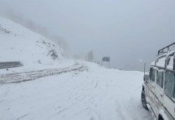 चक्रवात ‘मोन्था’ को असर : कोशी, बागमती र गण्डकीमा भारी हिमपात, नदीहरूमा बहाव बढ्ने चेतावनी