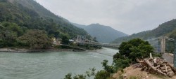 खोटाङ प्रवेशद्वार जयरामघाट पुल : हरियाली र शान्त नदीबीचको सौन्दर्य