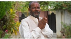 माओवादी नेता उमेश यादवले पार्टी नछोडेको स्पष्ट पार्दै भन्नुभएको छ म मुल पाटी मै छु