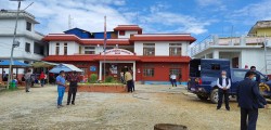 बैतडीको सरकारी कार्यालयद्वारा पूर्ववत् सेवा सुरु