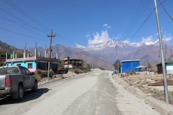 म्याग्दीका उम्मेदवारको चुनावी मुद्दा ‘वैकल्पिक सडक’ को व्यवस्था