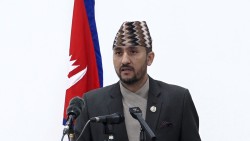 करारका कर्मचारीलाई सामाजिक सुरक्षा कोषको दायरामा ल्याउनुपर्छः मन्त्री खरेल