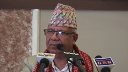 ‘माधव नेपाल’ले कसैसँग घुस लियो भनेर भन्नसक्ने मान्छे धर्तीमै छैनन्  माधव नेपाल