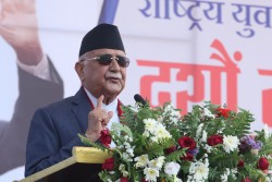 पूर्वराजाको कुण्डली मात्रै हेरेर हुँदैन, जनताको कुण्डली हेर्नुपर्छ : ओली