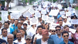 पोखरामा सुनचाँदी व्यवसायीको आन्दोलन जारी