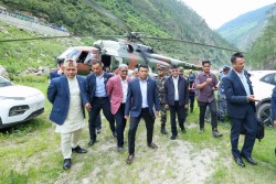 प्रधानमन्त्री ओलीबाट रसुवा र नुवाकोटको बाढी प्रभावित क्षेत्रको अवलोकन