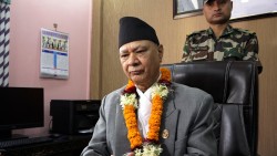 वार्ताबाट शिक्षकहरुको समस्या समाधानको प्रयास गर्छु ःनवनियुक्त मन्त्री पन्त