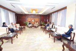 सत्ता पक्षीय दलका शीर्ष नेताको बैठक बालुवाटारमा जारी 