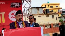 कांग्रेस एमाले आफ्नो बुद्धिले नभई दलाल, बिचौलियाहरुले मिलाइदिएका हुन् : प्रचण्ड