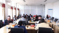 विधायन व्यवस्थापन समितिको बैठक बस्दै 