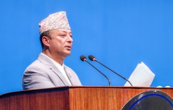 टेक एन्ड पे व्यवस्था संशोधन सुन्छ : मन्त्री खड्का