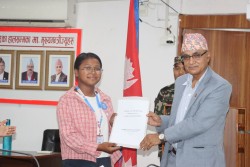 बालबालिकालाई राजनितिमा नलाग्न मुख्यमन्त्रीको सुझाव 