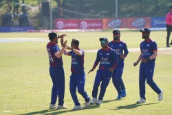 आज नेपाली टोली स्कटल्यान्डबाट स्वदेश फर्किदै