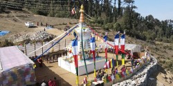 श्रमदान मार्फत बौद्ध चैत्य निर्माण