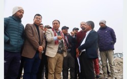 मन्त्री घिसिङद्वारा महाकाली सिँचाइ तेस्रो चरण र चार लेन पुलको स्थलगत निरीक्षण