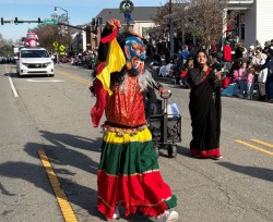 अमेरिकामा लाखे नृत्यसँगै घन्कियो मादल