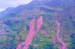 पहिरोबाट विस्थापित ६५ परिवारलाई सुरक्षित ठाउँमा राखियो