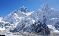 अन्तर्राष्ट्रिय सगरमाथा दिवस : हिमाल बचाउने सन्देश 