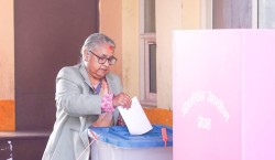 प्रधानमन्त्री कार्कीद्वारा मतदान