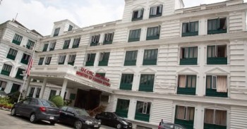 इरानको जेलबाट छुटेका पाँच नेपाली स्वदेश फर्किए
