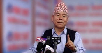 पूर्व राष्ट्रपति भण्डारीलाई रोक्ने एमालेको निर्णय असंवैधानिक: माओवादी महासचिव गुरुङ