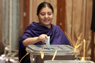 पूर्वराष्ट्रपति विद्यादेवी भण्डारीले खोलीन थापागाउँमा सम्पर्क कार्यालय