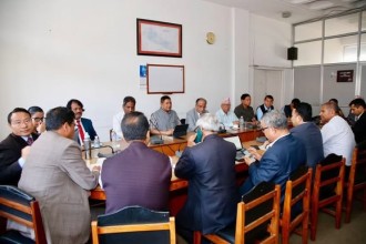 अध्यक्ष पुष्पकमल दाहाल ‘प्रचण्ड’को आह्वानमा सिंहदरबारस्थित माओवादी केन्द्र संसदीय दलको कार्यालयमा बैठक