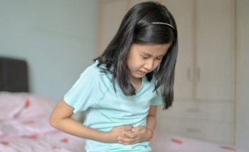 बालबालिकामा कब्जियत : कारण, लक्षण र उपचार