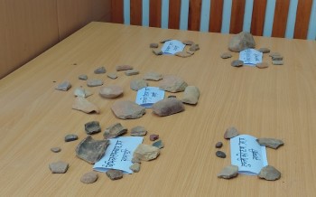 दाङमा खोजिँदै मानव इतिहास, भेटिए भाँडाका टुक्रा