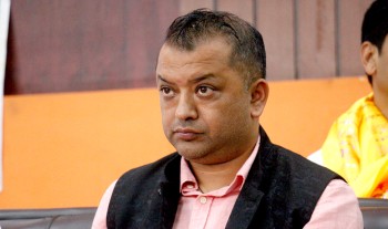 गगन थापाको आरोपः एमाले देशमा जबरजस्ती उत्तेजना फैलाउने नेतृत्वमा