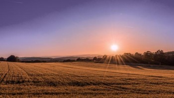देशभरको मौसम : अधिकांश क्षेत्रमा सफा, पहाड–हिमालतिर आंशिक बदली