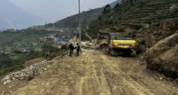 बेनी–ढोरपाटन–तकसेरा जोड्ने सडकमा गाडी चल्न थाले