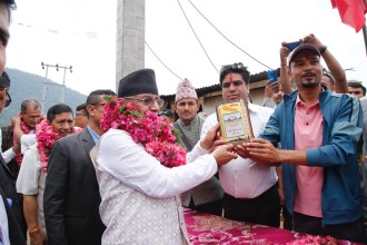 माओवादी केन्द्रसँग सहकार्य गर्न भीम रावललाई प्रचन्डको आग्रह 