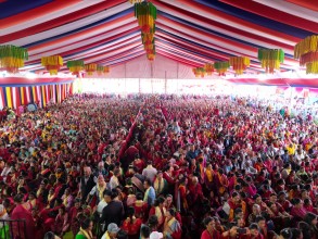 राधिका दासीको प्रवचन सुन्न कोटीहोममा भक्तजनको ओइरो