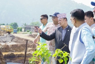 उर्जामन्त्री खड्काद्वारा सुनकोशी मरिन डाइभर्सन आयोजनाको निरीक्षण 