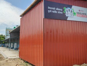 शशिला मोटर्सले ड्राइभर टोलमा निर्माण गर्यो चार्जिङ स्टेशन