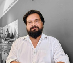  ‘जन्ते बाख्रो’ ले परम्परा बुझाउँदै मनोरञ्जन दिन्छ M लेखक प्रदीप भारद्वाज