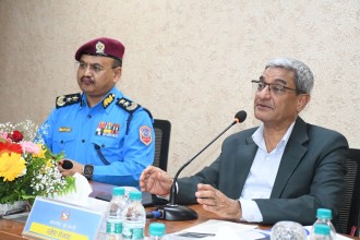 विपद् व्यवस्थापनमा थप क्रियाशील भई काम गर्न गृहमन्त्री लेखकको निर्देशन