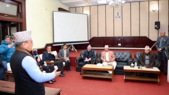 निर्वाचन आयोग पुगेर देउवा पक्षीय कांग्रेसको दाबी– ८८५ प्रतिनिधिले हस्ताक्षर फिर्ता लिए !