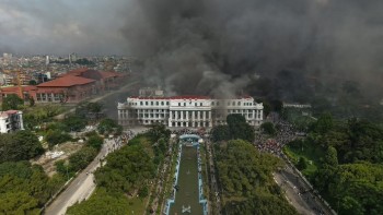 जेन-जी आन्दोलनमा सिंहदरबारबाट ‘गुड्ने कुर्ची’ र कम्प्युटर चोरी गर्ने तीन जनाविरुद्ध मुद्दा, १० वर्ष कैद माग