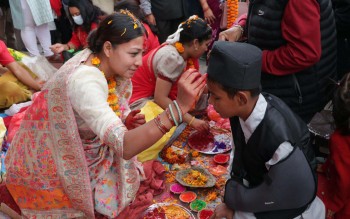 कात्तिक ६ गते ११ः३९ बजे भाइटीकाको उत्तम साइत