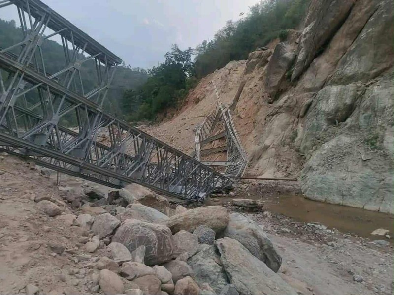 पाँचथरमा‌ बेलीब्रिज खस्दा घाइते भएका तीनजनाको मृत्यु